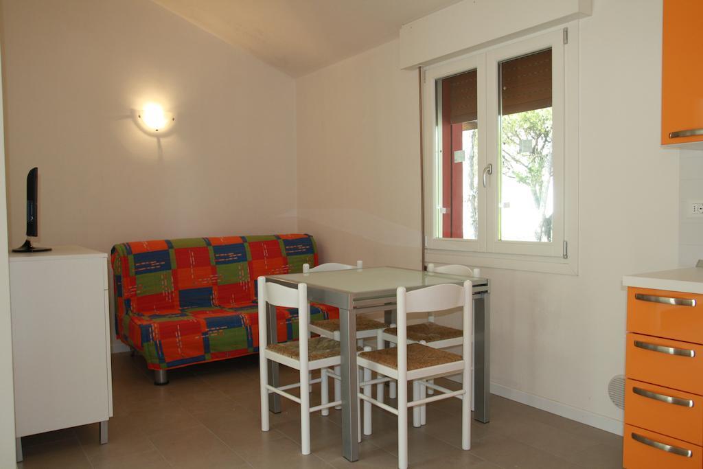 Villaggio Solveig Family Apartments Lido di Jesolo Habitación foto
